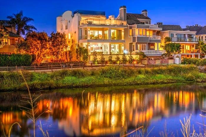 Here Are 20 Photos Of Impressive Homes These Rappers Live In
