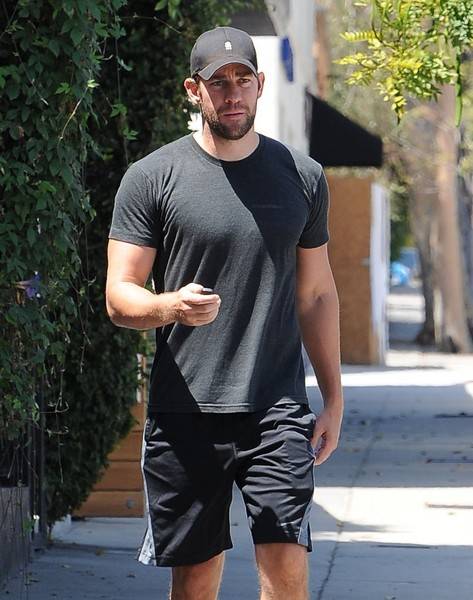 15 Things John Krasinski Does To Stay In Shape Thethings