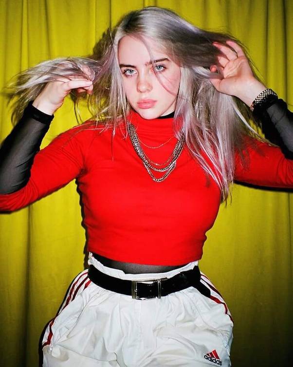 13 Rare Photos Of Billie Eilish Not Wearing Her Usual Baggy Clothes