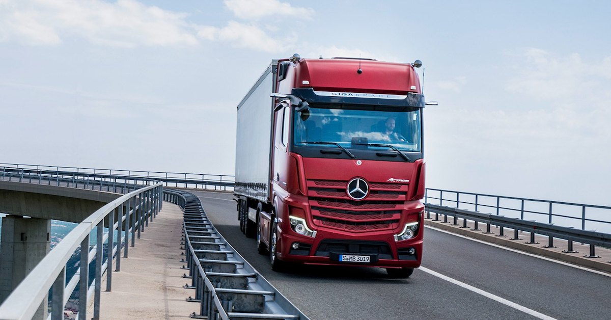 15 Reasons The Mercedes Benz Actros Is The International Truck Of The Year