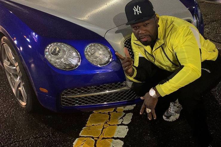 5 Celebs Who Ride In Limos And 10 Who Prefer Luxury Cars