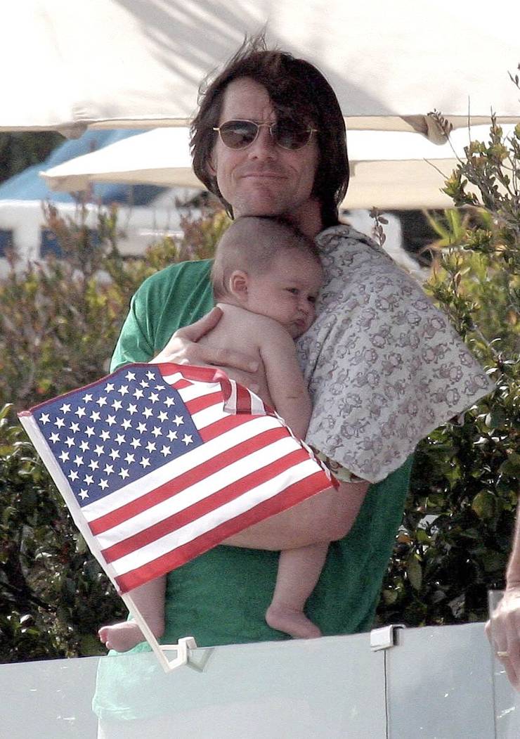 Jim Carrey má být nejzábavnější děda!