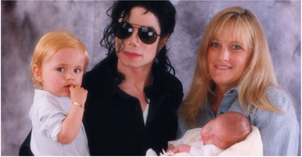 Is Michael Jackson S Ex Wife Debbie Rowe Still Worth 25 Million