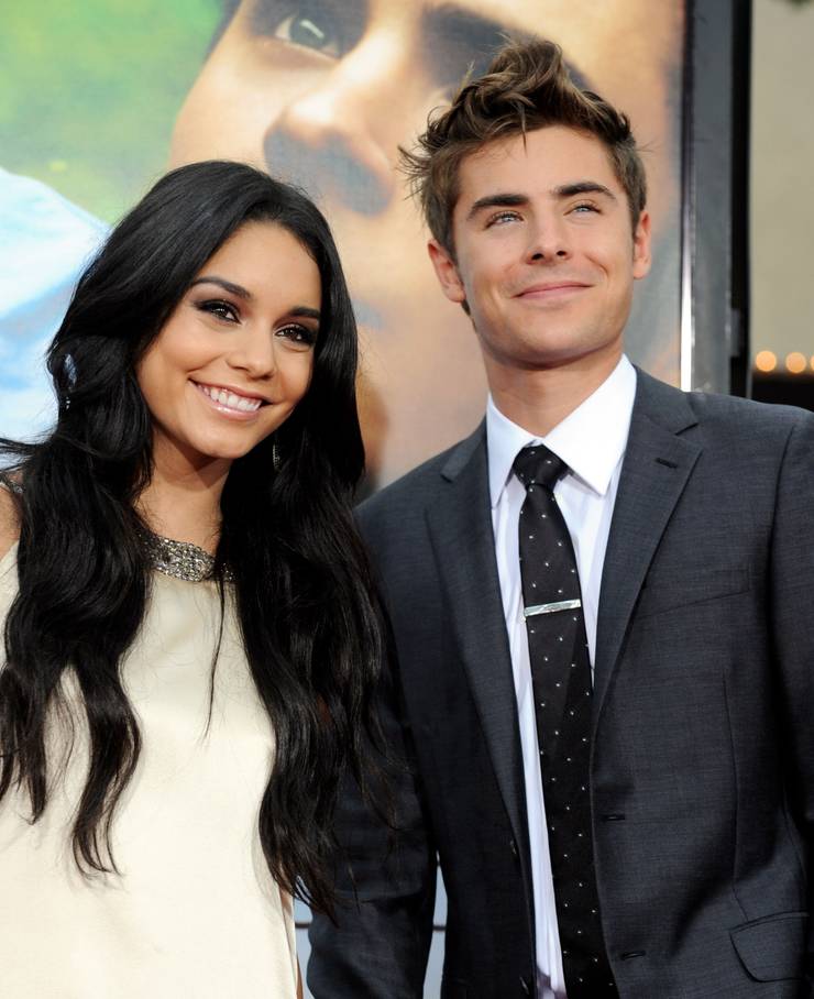 vanessa hudgens evento red carpet zac efron