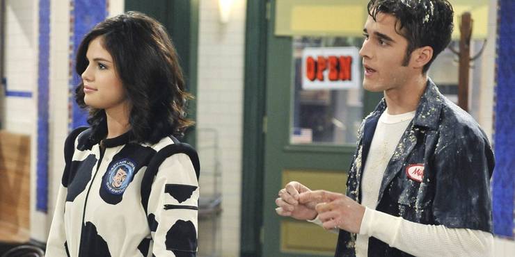 dean wizards of waverly place
