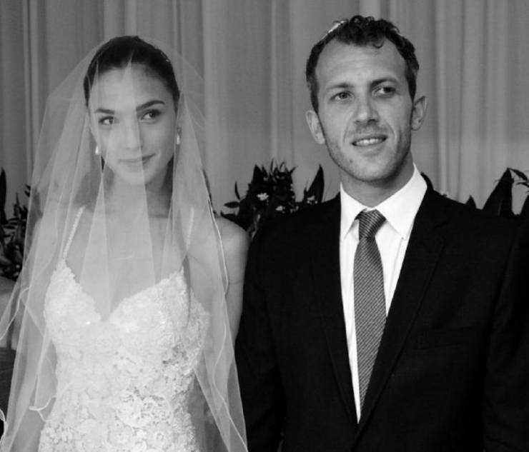 Gal Gadot 10 Fun Facts Most Fans Don T Know Thethings